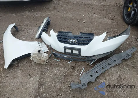 2012 Hyundai Genesis 2.0T z USA, uszkodzony, nr VIN KMHHT6KD1CU068393